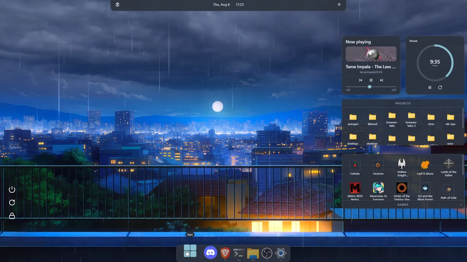 A rainy night city desktop with a slim taskbar, a now playing card, a focus timer and two folder drawers.